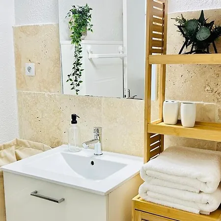 Chanzy Lumineux Cozy Avec Terrasse