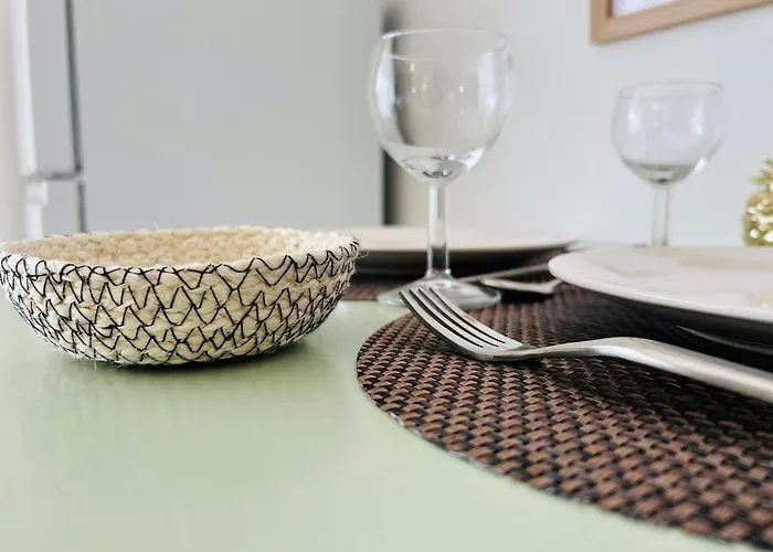 Chanzy Lumineux Cozy Avec Terrasse Apartment Narbonne